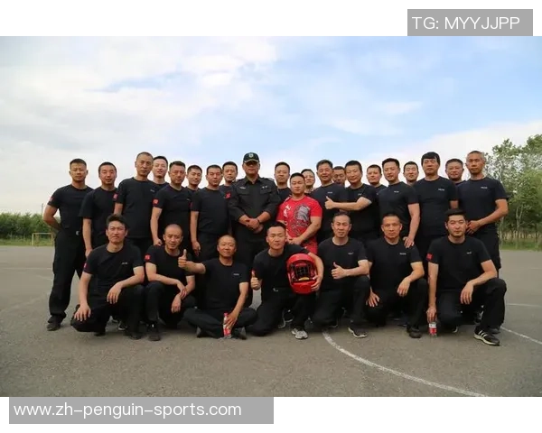 重庆篮球队阵地战体系解析与战术创新探讨 重庆篮球队阵地战体系解析与战术创新探讨